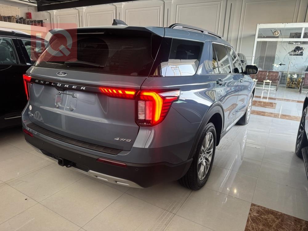 Ford Explorer
